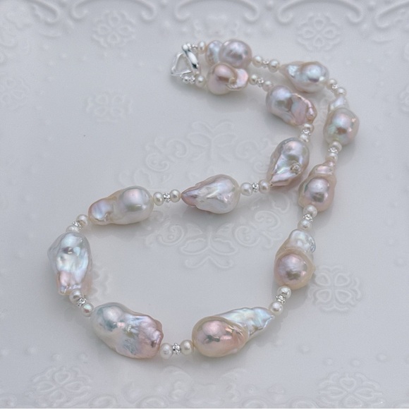 X117 Handmade Freshwater Baroque Flame Ball Pearl Necklace